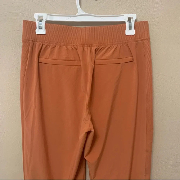 Athleta Brooklyn Ankle Pant in Sunbaked Clay Orange Size 6 - Picture 10 of 14